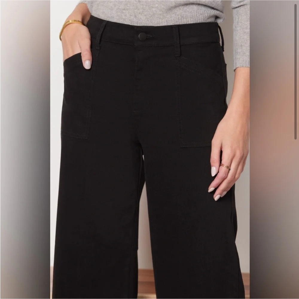 Evereve Beth in black cropped wide leg pants Jeans - Picture 3 of 6